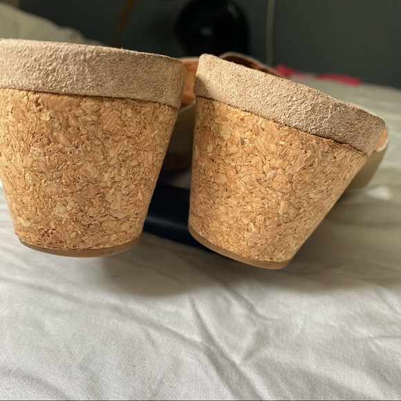 UGG Lyra Leather sandals cork wedge size 9.5 - Picture 8 of 8